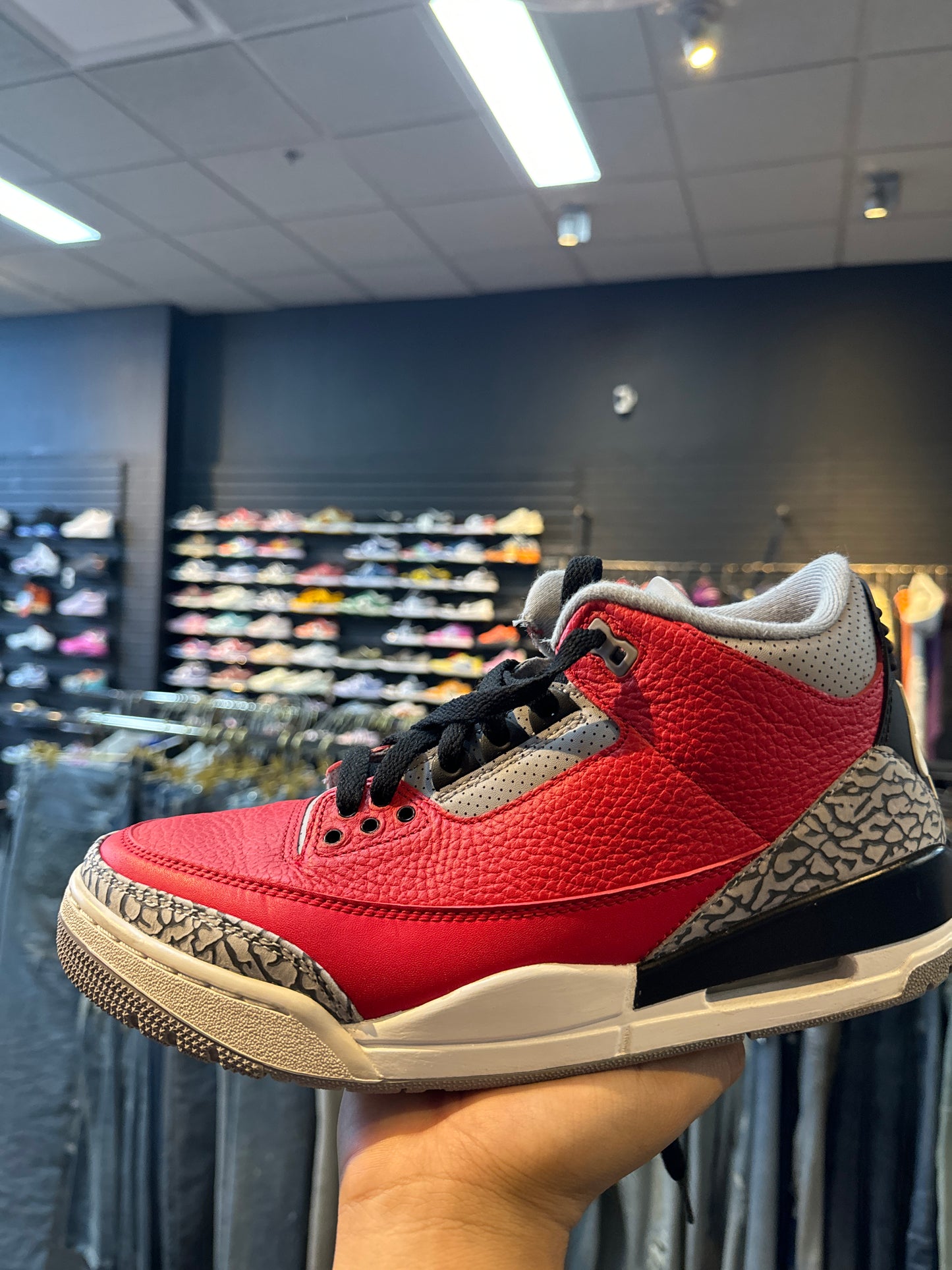 Jordan 3 Unite (Used/No Box)