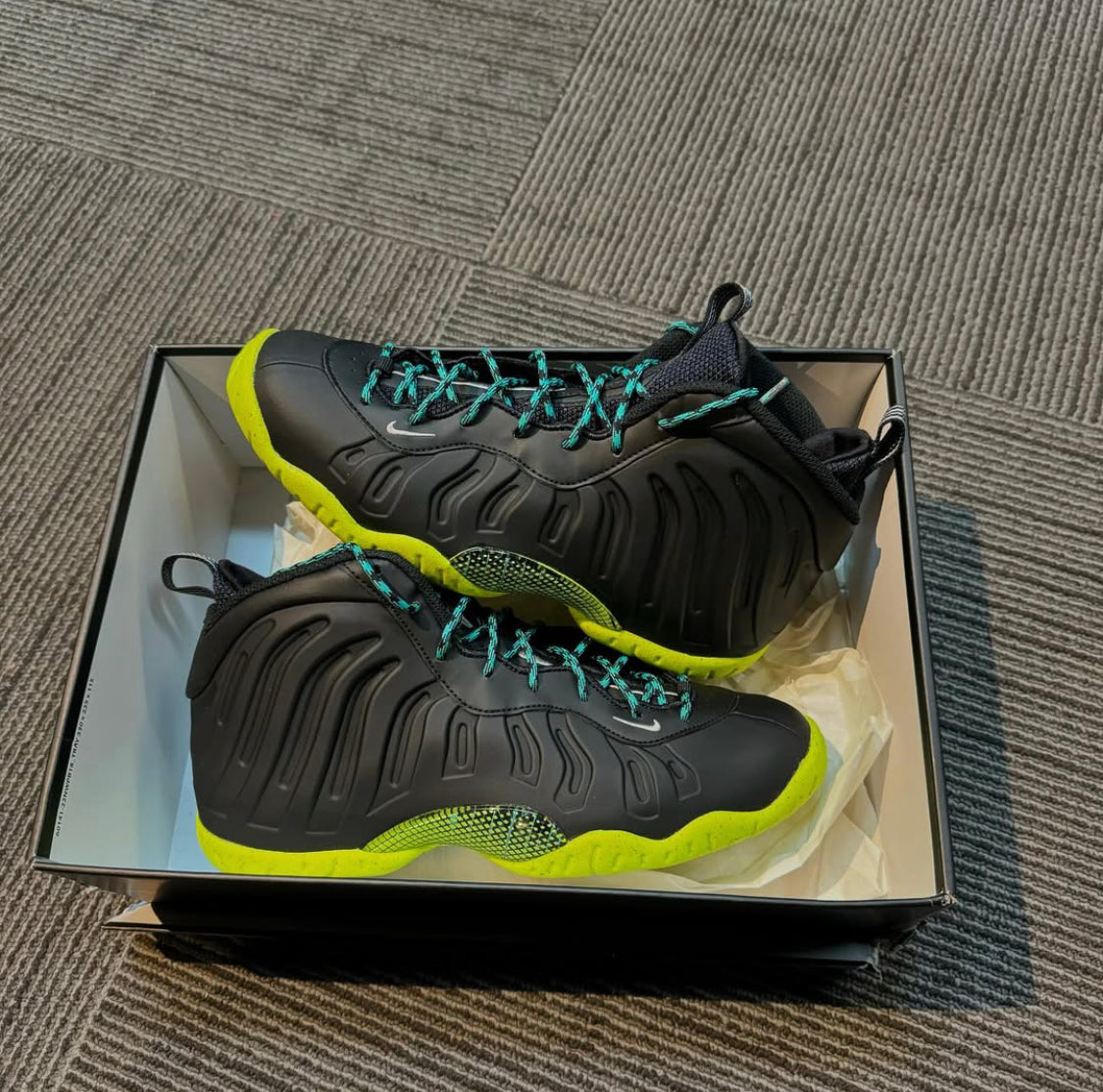 Volt foam posite with box