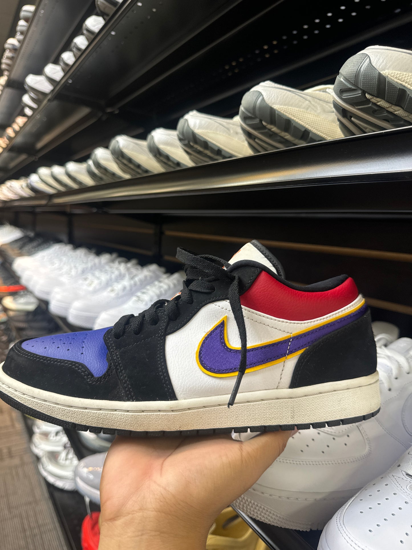 Jordan 1 Low Lakers Top 3 (USED)