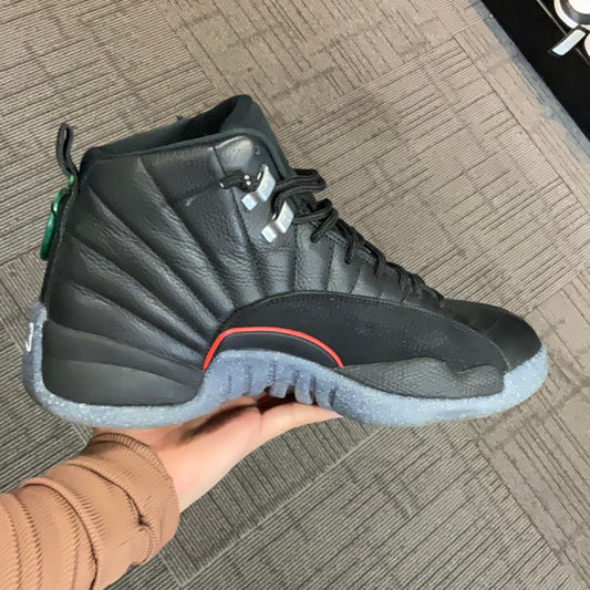 Jordan 12 Utility (Used)