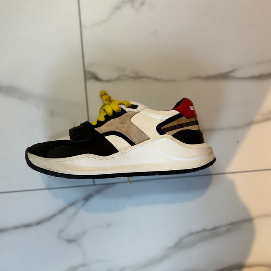 Burberry low used with box