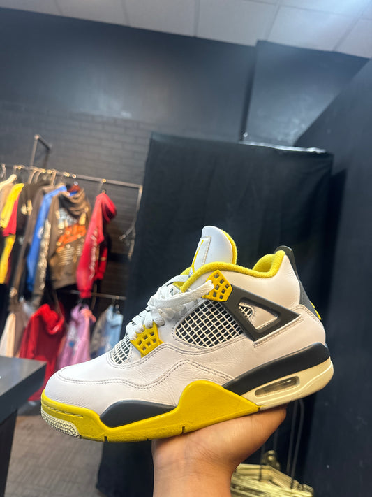 Jordan 4 Vivid Sulfar Used