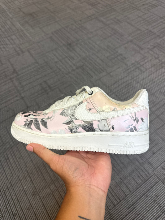 AF1 Pink floral (used)