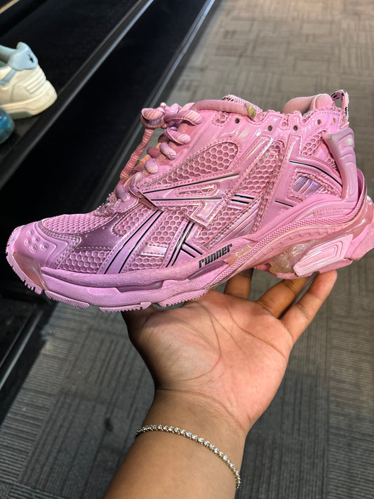 Balenciaga pink runner Used