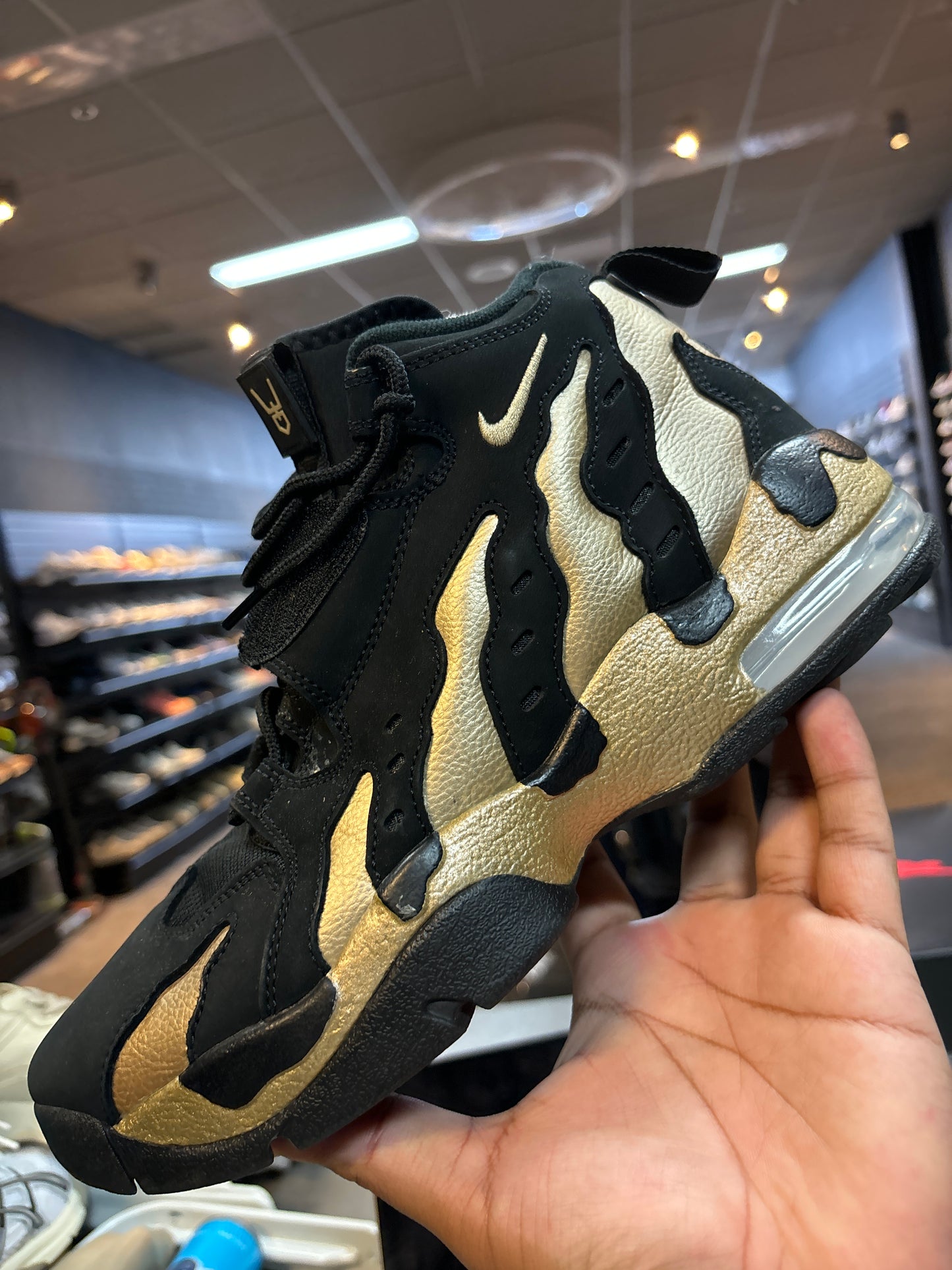 AirMax Dt 96’ Black Gold Used