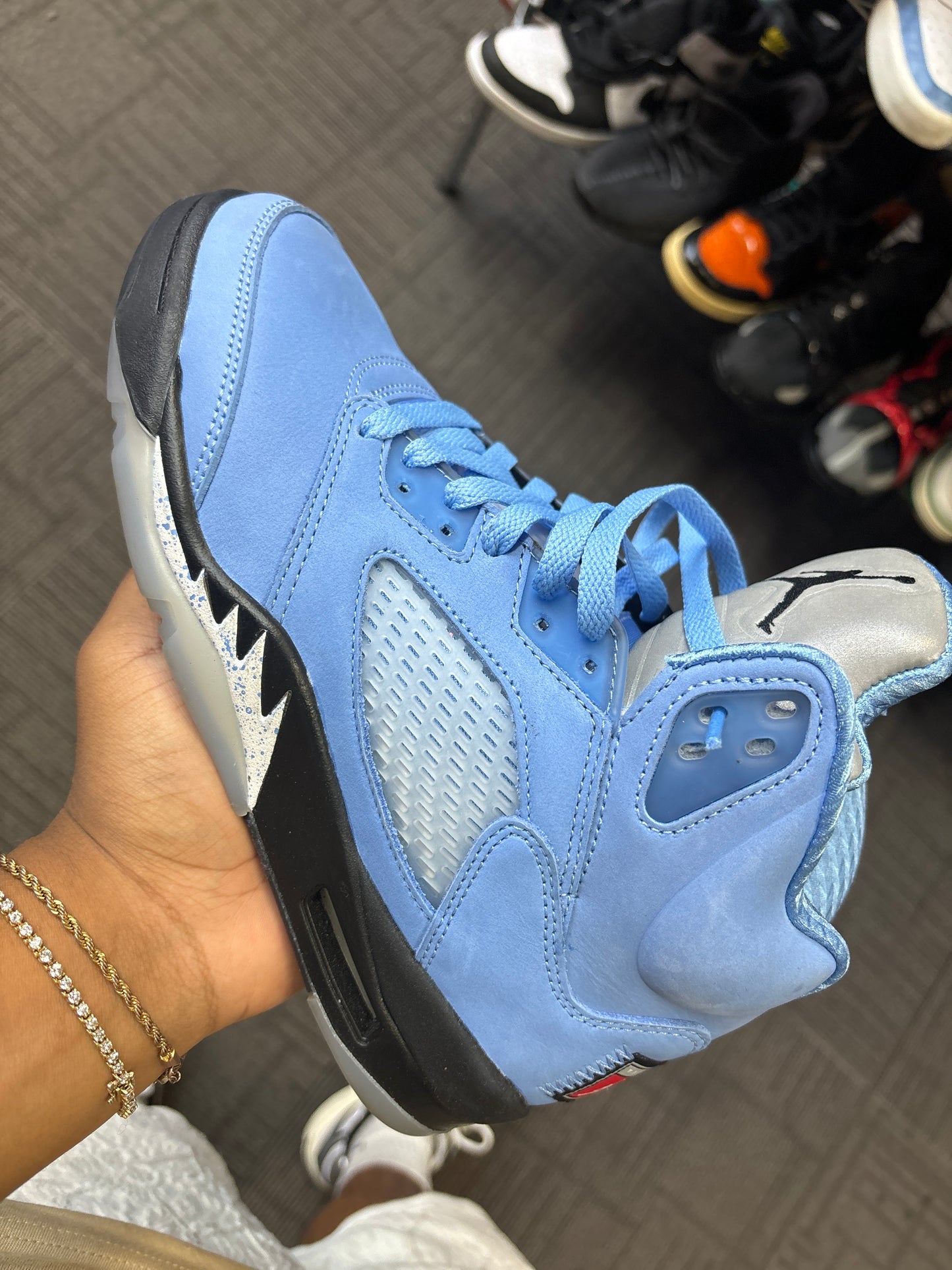 Jordan 5 UNC Used