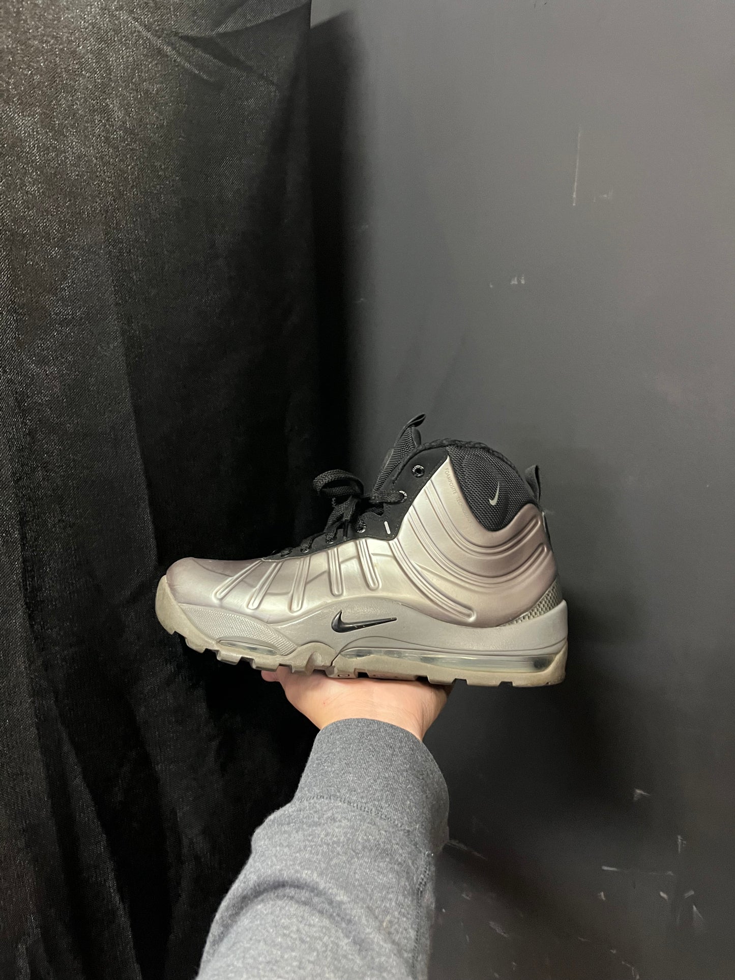 Nike boot sliver (used)