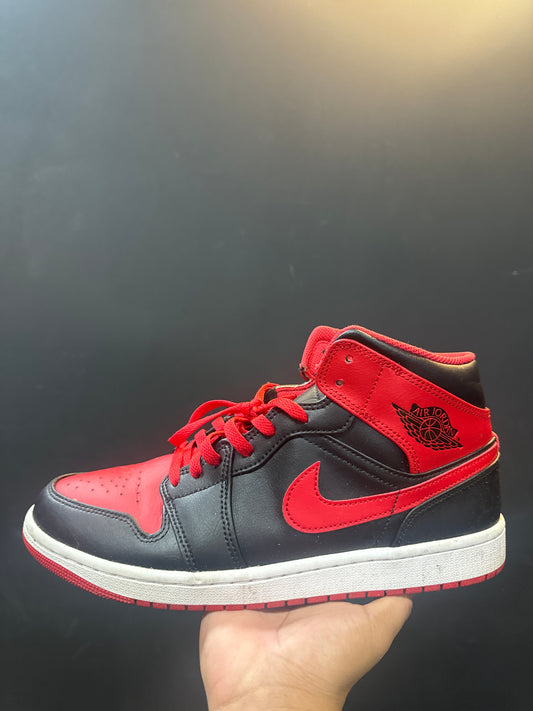 Jordan 1 Mid Alternate Bred Used W Box