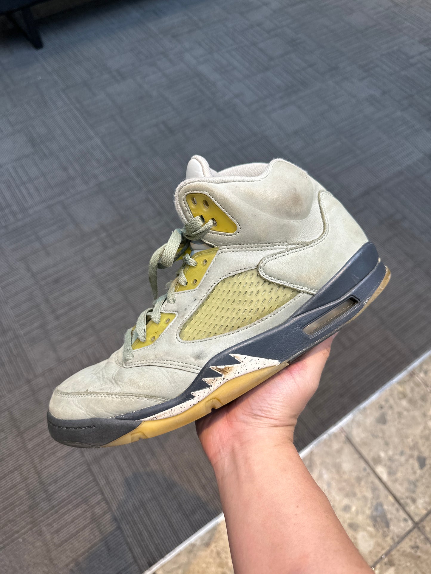 Jordan 5 jade (used)