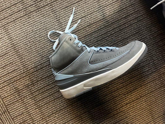 Jordan 2 wolf grey (used)