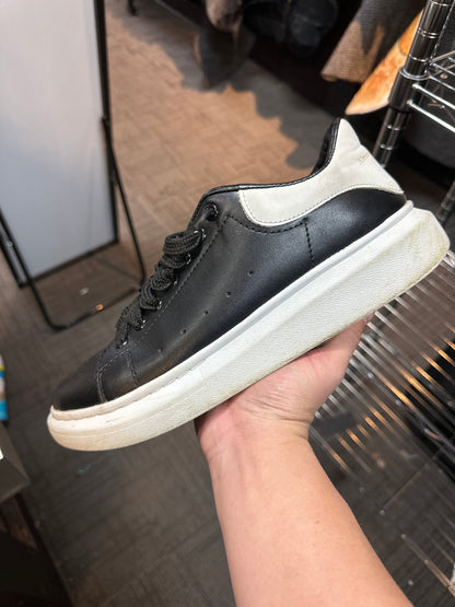 Alexander McQueen Black White (Used)