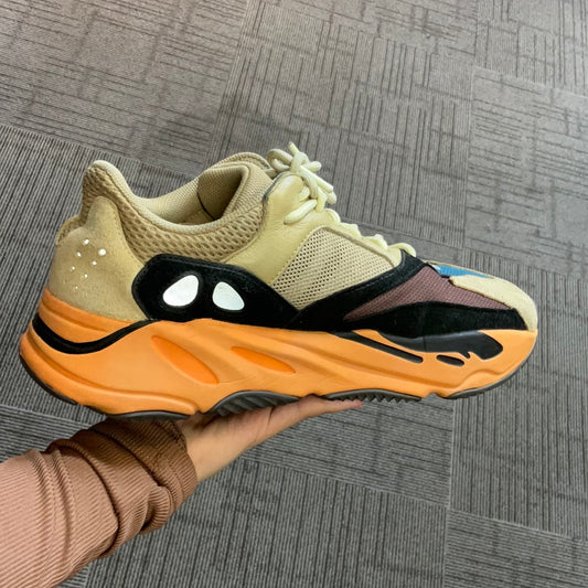 Yeezy 700 Enflame Amber Used