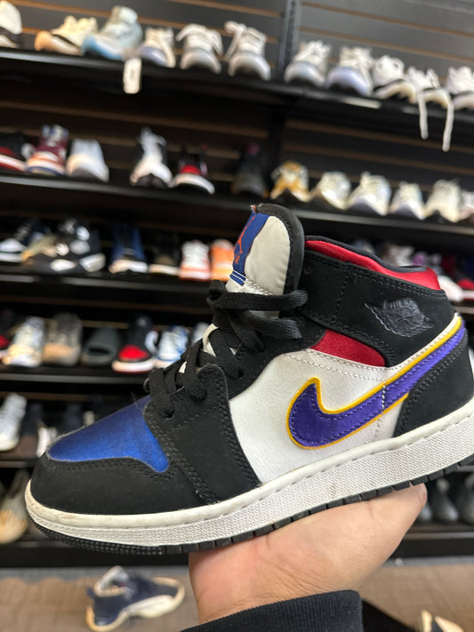 Jordan 1 Mid Lakers Top 3 Used