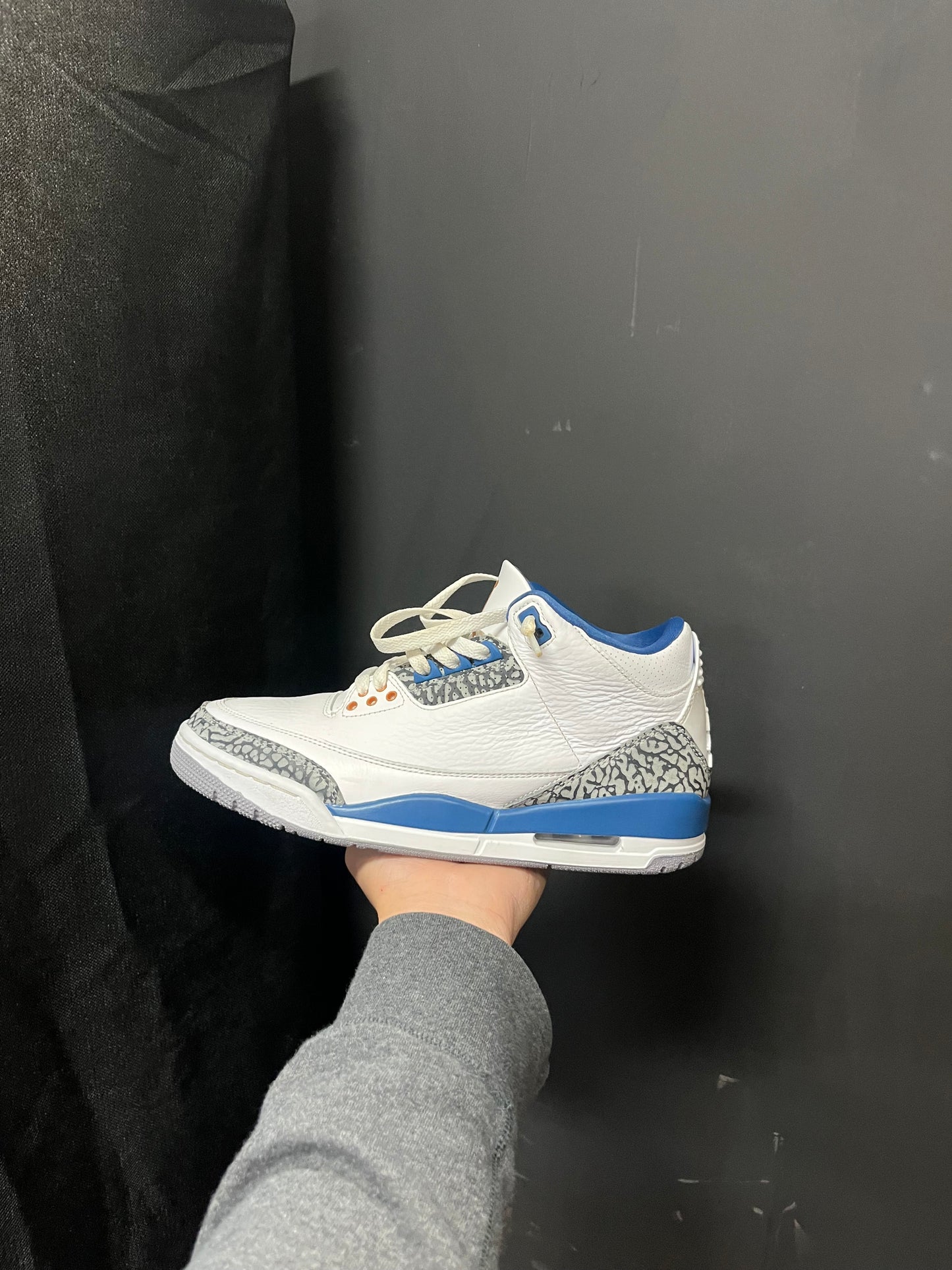 Jordan 3 true blue (used)