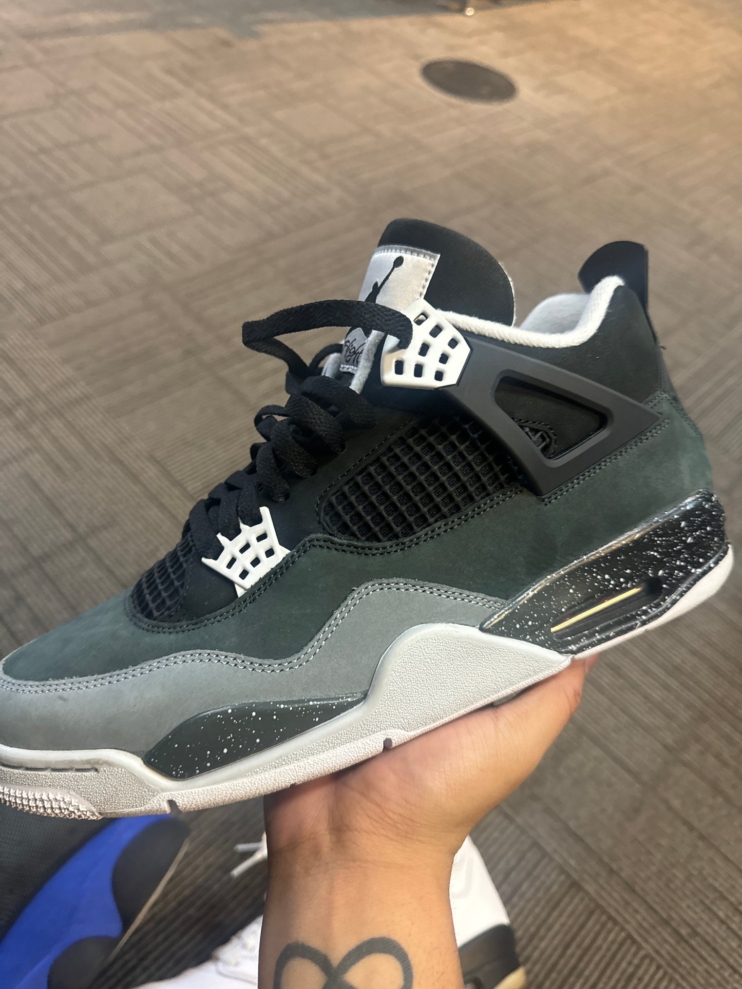 Jordan 4 Fear Used