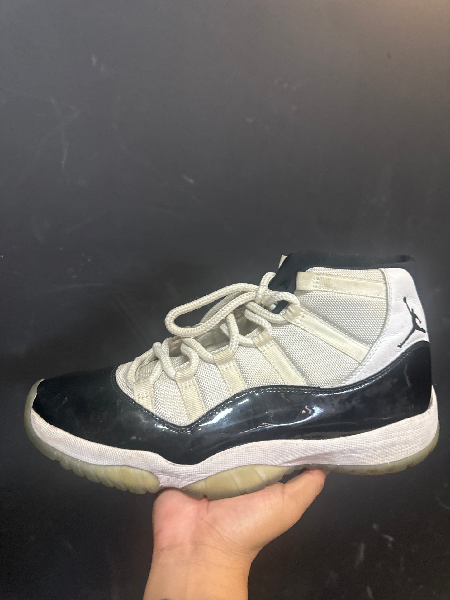 Jordan 11 Concord Used No Box