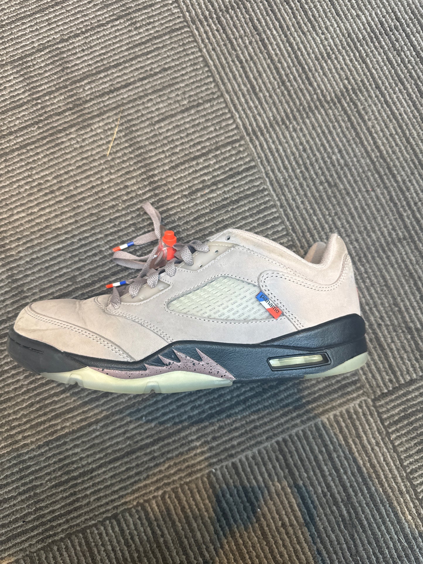 jordan 5 low psg (used)