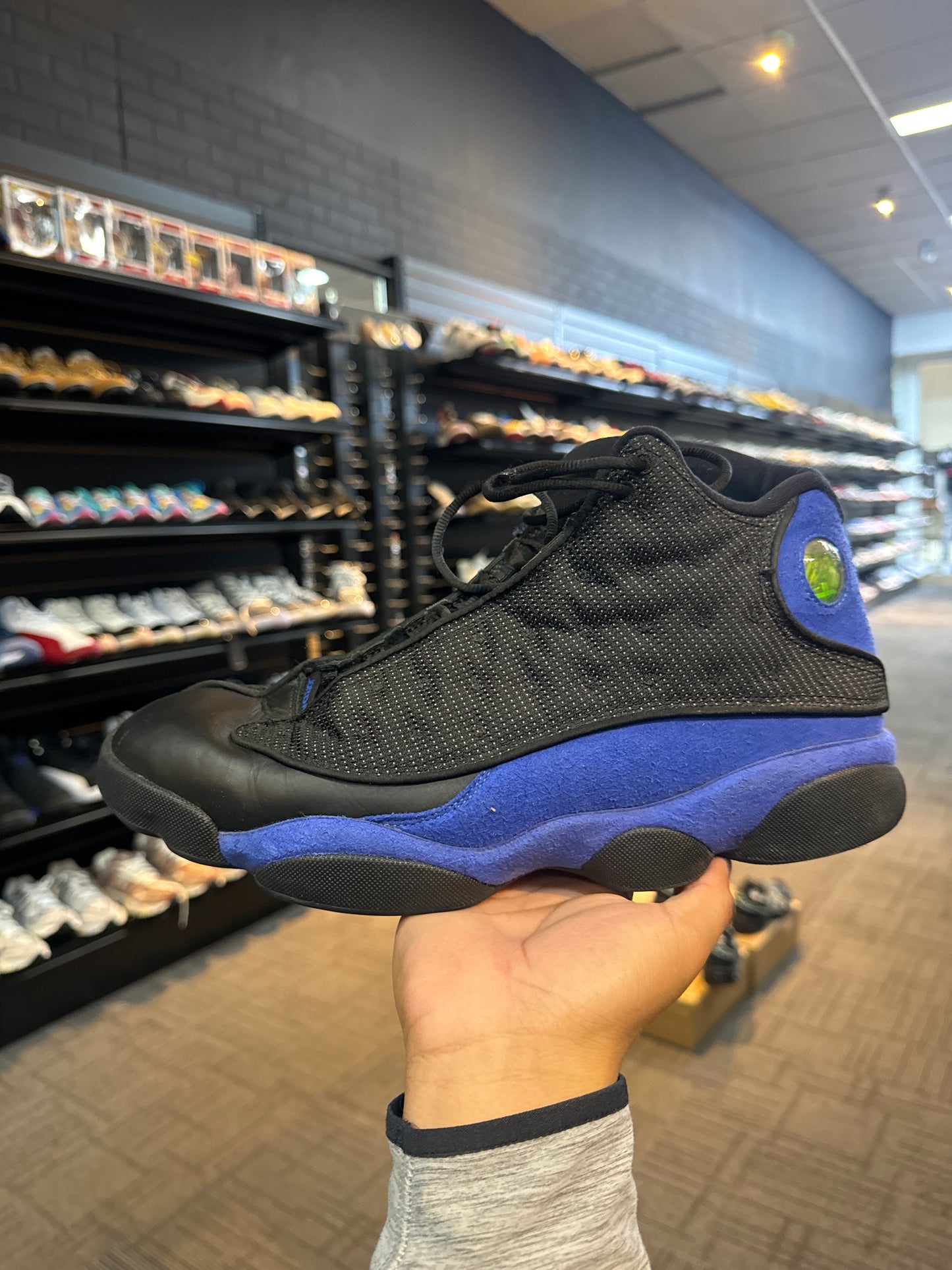 Jordan 13 Black Hyper Royal used