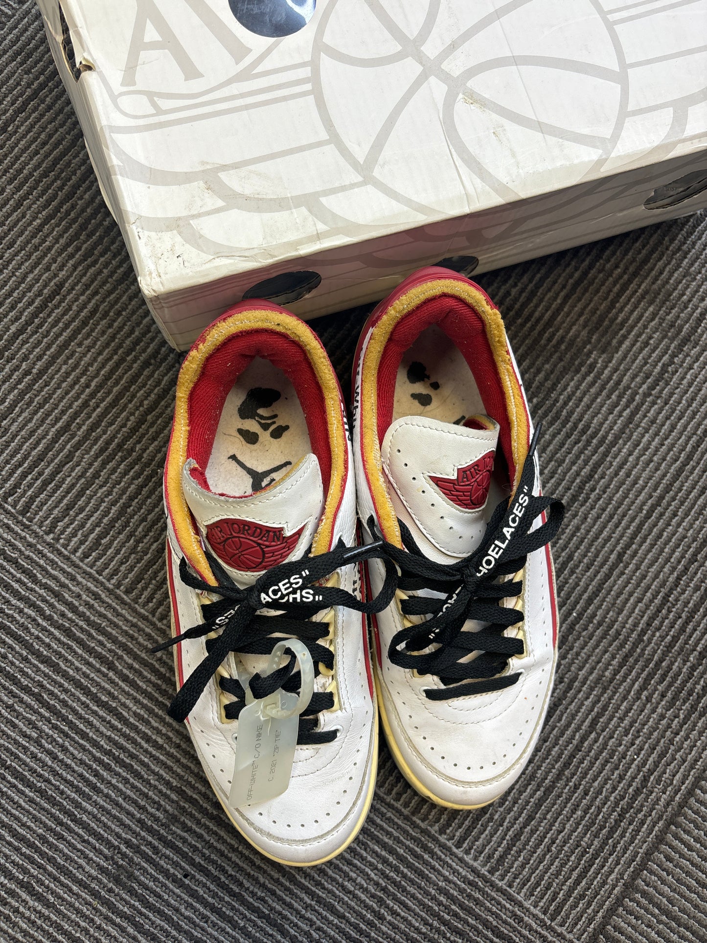 Jordan 2 Off White (USED)