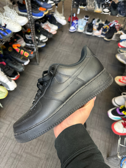 Air Force 1 Black Used