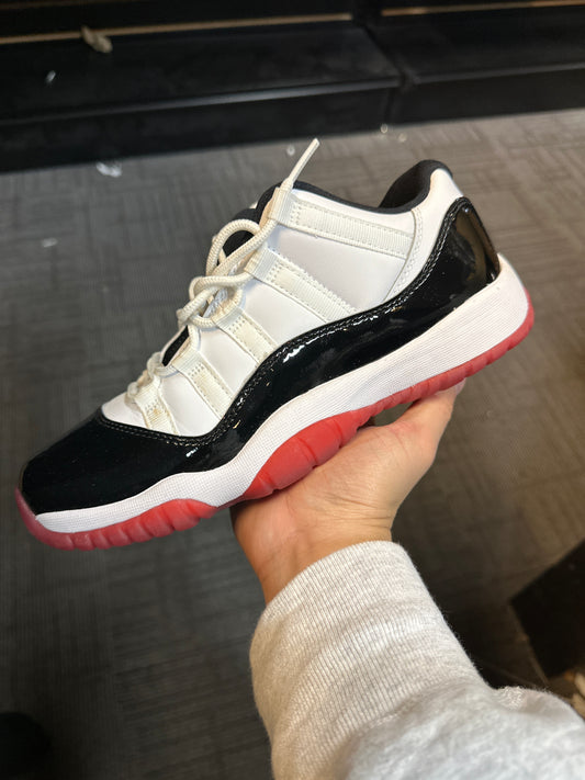 Jordan 11 Lows Concord Bred (Used)