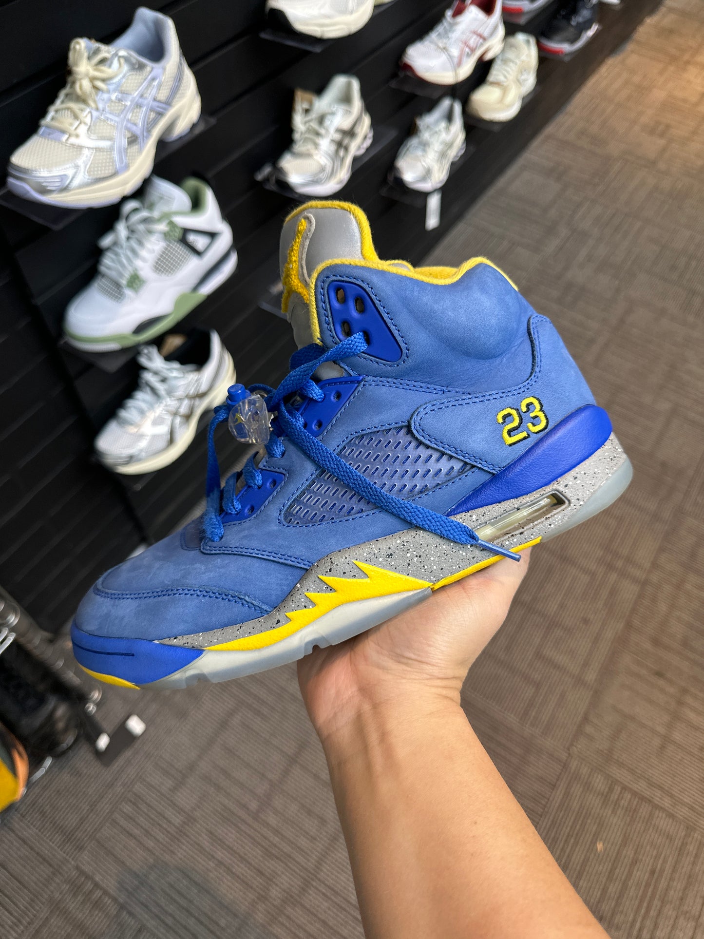 Jordan 5 Laney