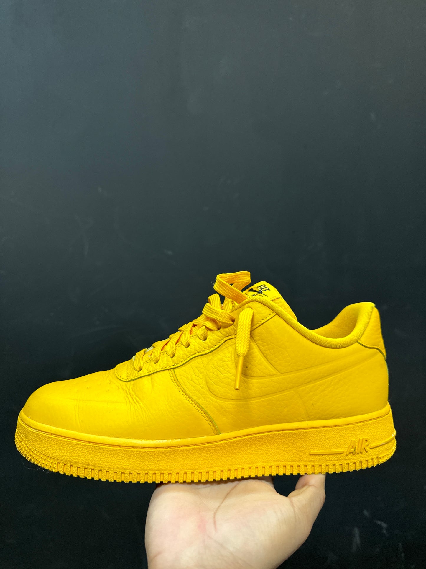 Nike Air Force 1 Low Pro-Tech University Gold