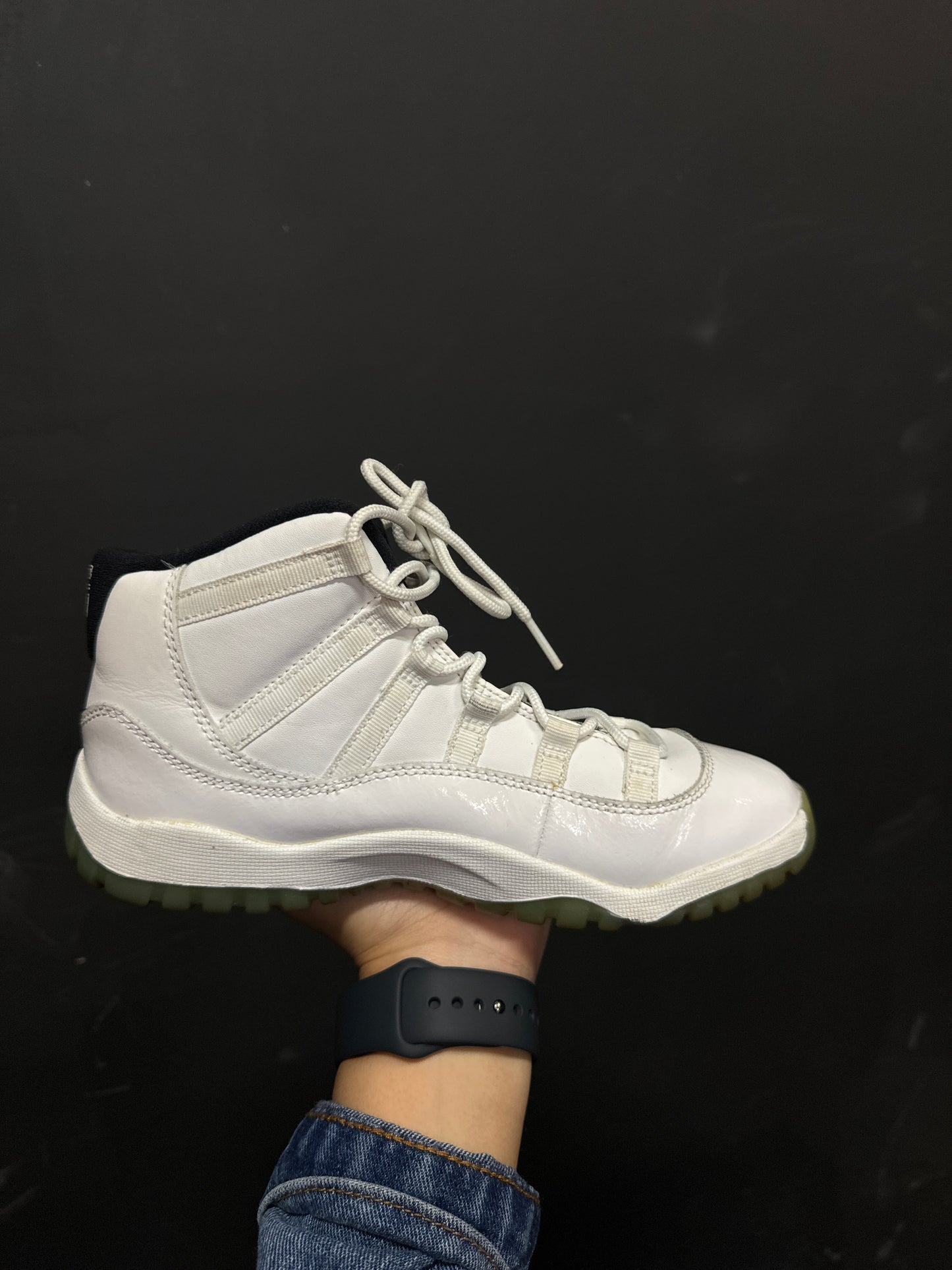 Jordan 11 Legend Blue Used