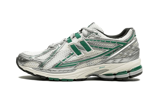 New balance 1906 sliver metallic night watch green